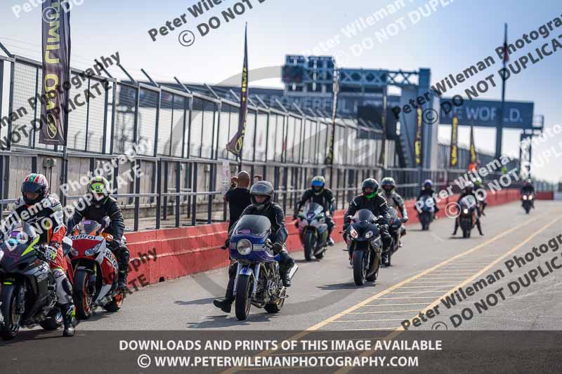 donington no limits trackday;donington park photographs;donington trackday photographs;no limits trackdays;peter wileman photography;trackday digital images;trackday photos